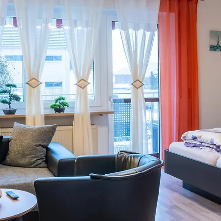 Am Alten Main Apartment *